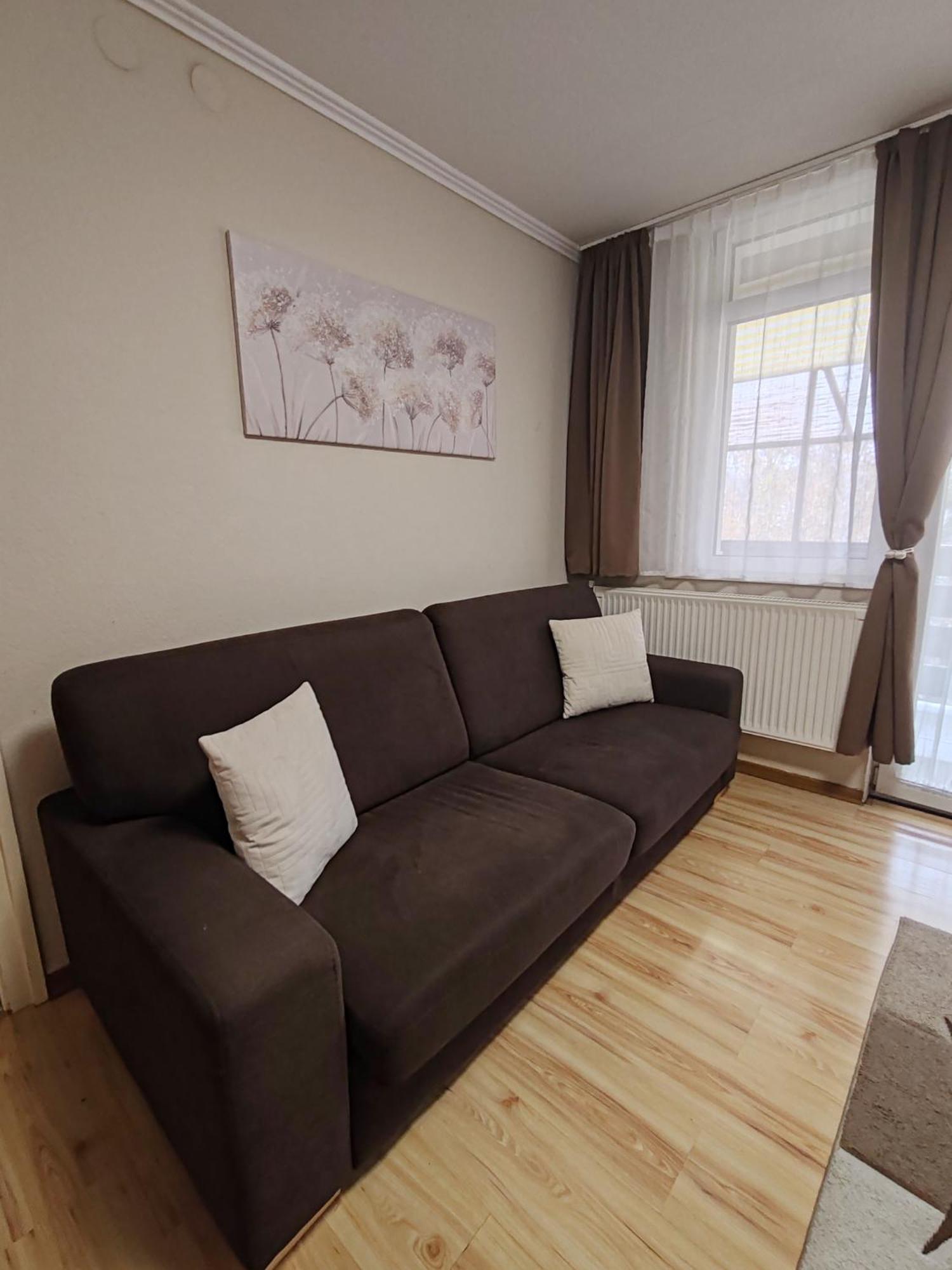 To Apartman Gunarasfuerdo Dombóvár Kamer foto