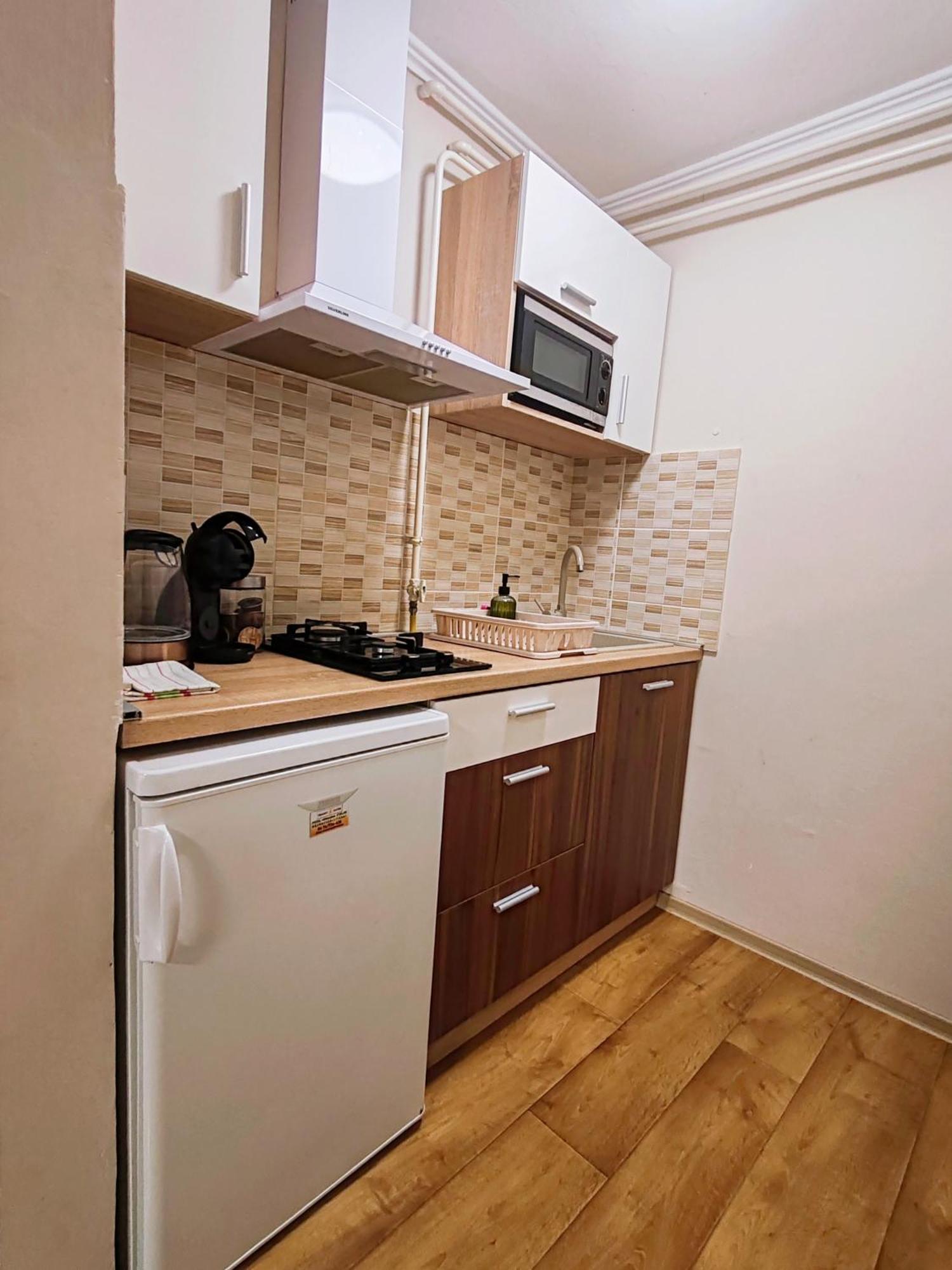 To Apartman Gunarasfuerdo Dombóvár Buitenkant foto